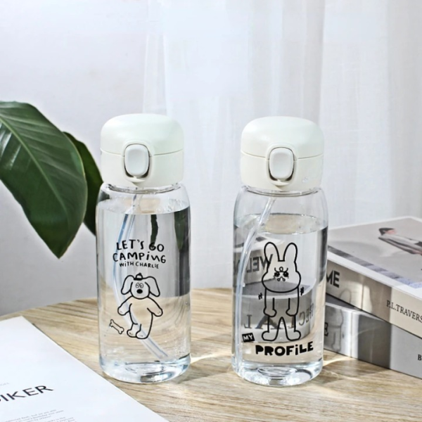 gourde avec paille enfant