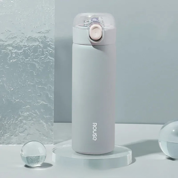 gourde tendance avec paille