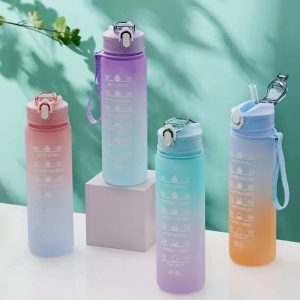 gourde avec paille pliable